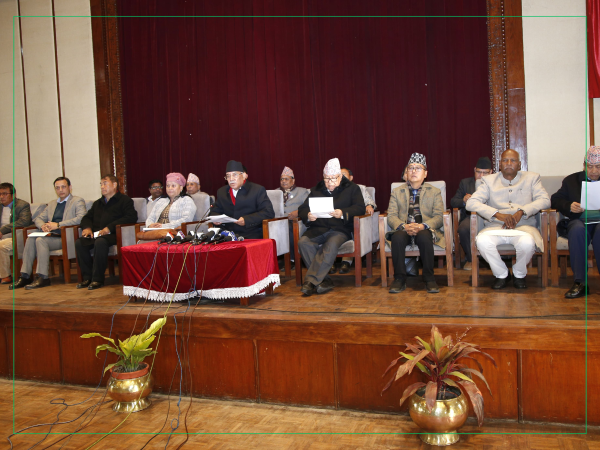 विपक्षी ७ दल सरकार विरुद्ध आक्रामक, भने- ‘यो सरकारले भ्रष्टाचारलाई बढवा दियो’